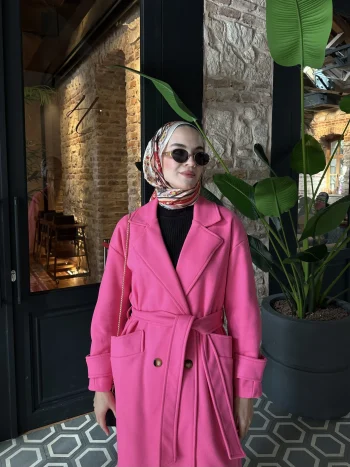 Kemerli Pembe Kaşe Kaban - Görsel 3