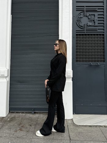 Siyah Çizgili Ceket Takım - Görsel 5