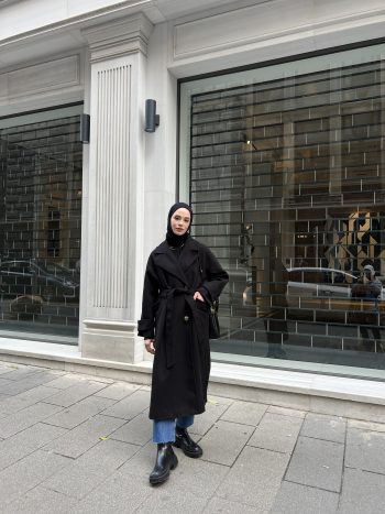 Kemerli Siyah Kaşe Kaban - Görsel 3