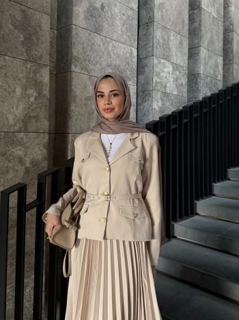 Bej Kemerli Ceket Etek Takım (Gold Düğme) - Görsel 5